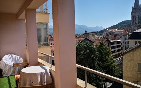 Appartement à vendre    3 pièces • 77,90 m2 Gap