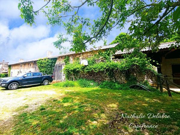 Maison à vendre 6 pièces Lusignan (86)