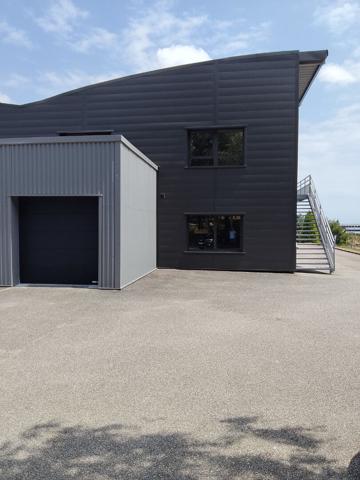 A LOUER - Parc d'activités ESTER - Bureaux rénovés de 256 m²