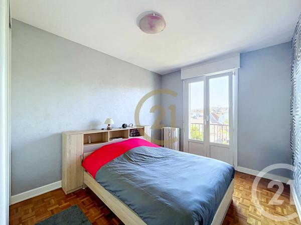 Appartement F4 à vendre  4 pièces - 90,86 m 2   BELFORT  - 90