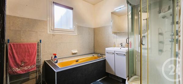 Maison à vendre  8 pièces - 117,53 m2 DESERTINES - 03