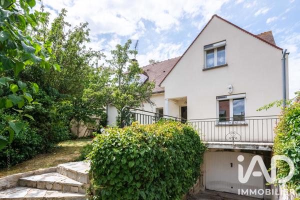 Maison à vendre 6 pièces 123 m² Fontenay-le-Fleury