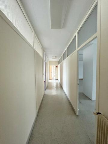BUREAUX à VENDRE de 186 m²