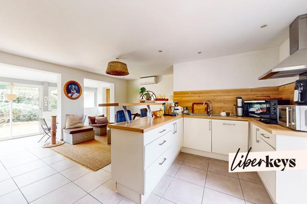 GUJAN-MESTRAS – ENSEMBLE RARE : MAISON T4 + PISCINE + STUDIO T2 INDÉPENDANT