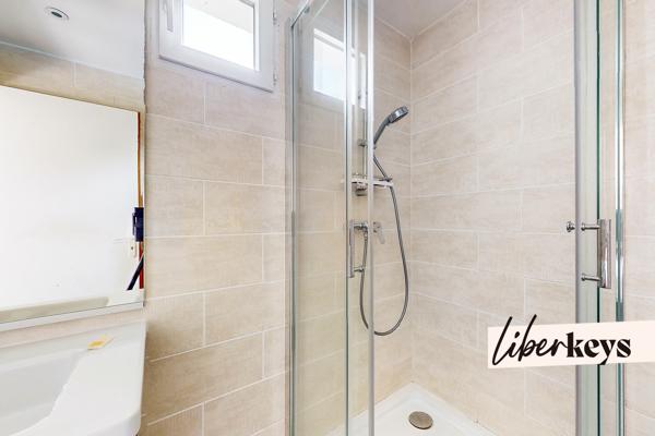GUJAN-MESTRAS – ENSEMBLE RARE : MAISON T4 + PISCINE + STUDIO T2 INDÉPENDANT