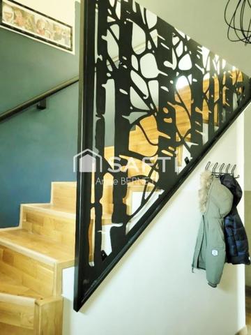TRES BELLE MAISON  A BESSONCOURT