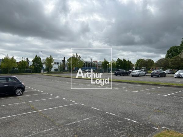 Bureaux à louer Toulouse quartier Basso Cambo avec parkings