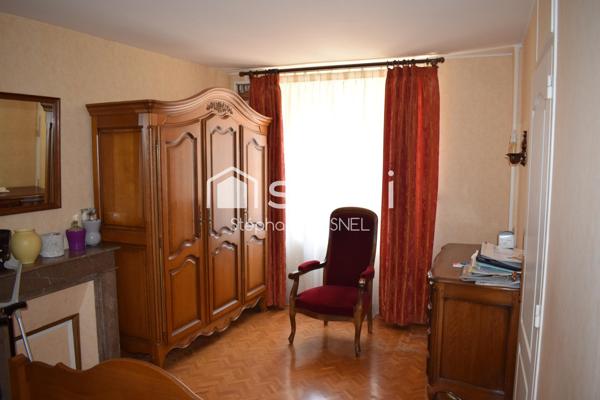 MAISON DE VILLE AUTONOMIE DE PLAIN PIED 114 M2, 4 PIECES SUR TERRAIN DE 242 M2 ENVIRON