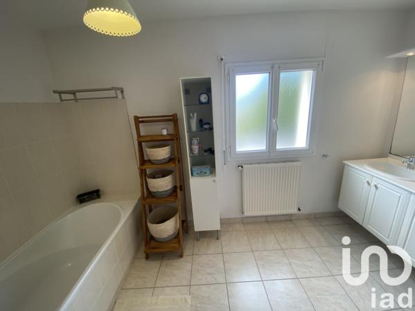 Maison à vendre 6 pièces 154 m² Cholet