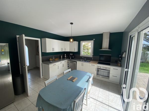 Maison à vendre 6 pièces 154 m² Cholet