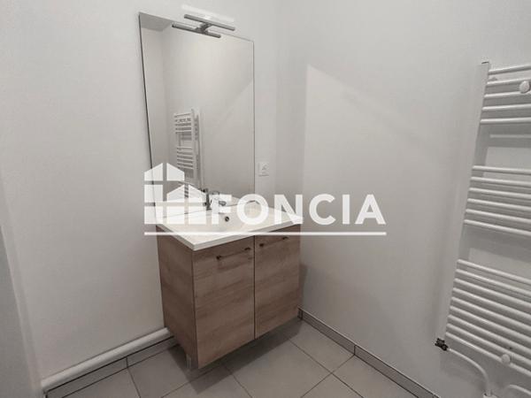 Location Appartement 3 pièces 64.36 m² - 16 COURS SULLY Quetigny 21800
