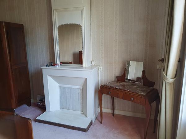 Propriete  7 pièce(s)  6 chambre(s)  180 m²