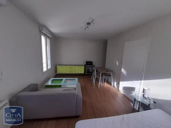 Appartement à louer 1 pièce 24.81m² Poitiers (86000)