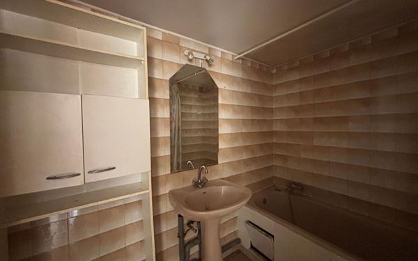 Appartement à vendre    3 pièces •  Marguerittes