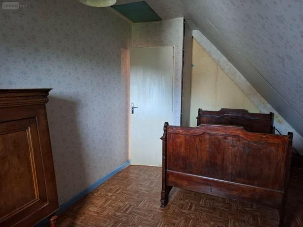 Maison individuelle à vendre à Gouarec dans les Côtes-d'Armor (22570), ref : 22075-MA01660