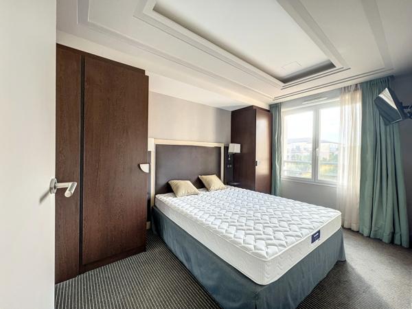 Dpt Hérault (34), à vendre JUVIGNAC appartement T2 de 25,54 m2 en résidence de tourisme avec piscine + Parking