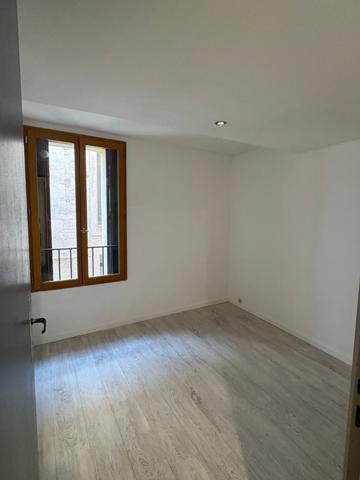 Maison de village avec cour à SAINT THIBERY (34)