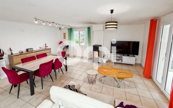 Maison à vendre    4 pièces •  Ruoms