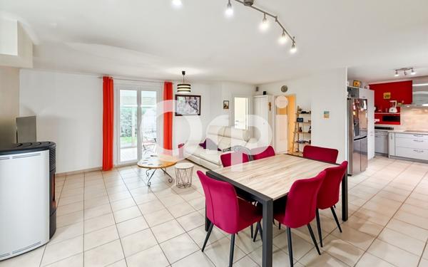 Maison à vendre    4 pièces •  Ruoms