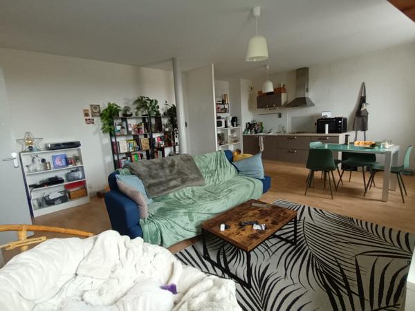 T III+ PRK POITIERS - 3 pièce(s) - 73.68 m2