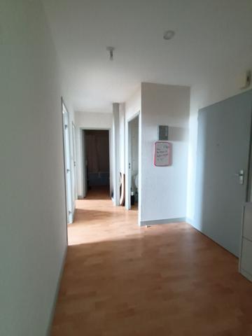 T III+ PRK POITIERS - 3 pièce(s) - 73.68 m2