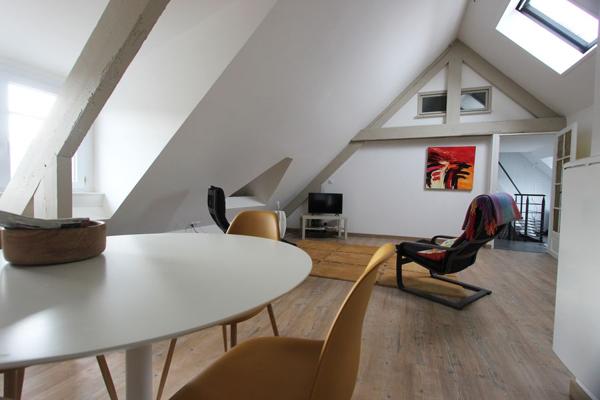 UN ATYPIQUE APPARTEMENT DUPLEX, À LA MODERNISATION ACCOMPLIE, AU CŒUR DE QUIMPER. - A QUIMPER Quimper CENTRE