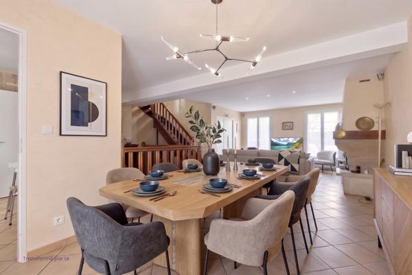 Maison Saint Germain En Laye 8 pièce(s) 799 000 € **  - Référence  18864