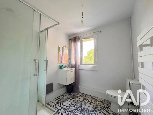 Maison à vendre 9 pièces 202,36 m² Saint-Germain-en-Laye