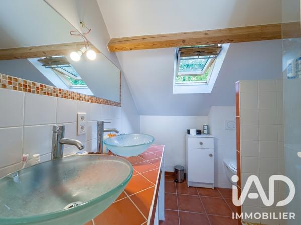 Maison à vendre 9 pièces 202,36 m² Saint-Germain-en-Laye