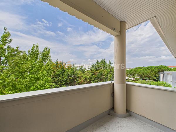 Vente
                Appartement51 m² - 2 Pièces -
                    PESSAC (33600)