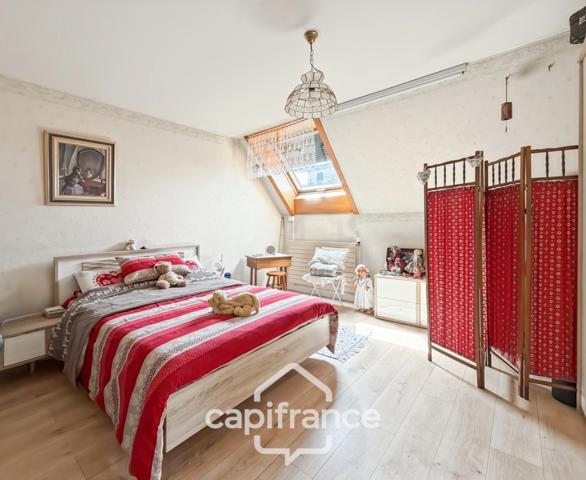 Duplex coup de coeur- l'espace d'une maison en appartement-2 caves et parking en sous sol