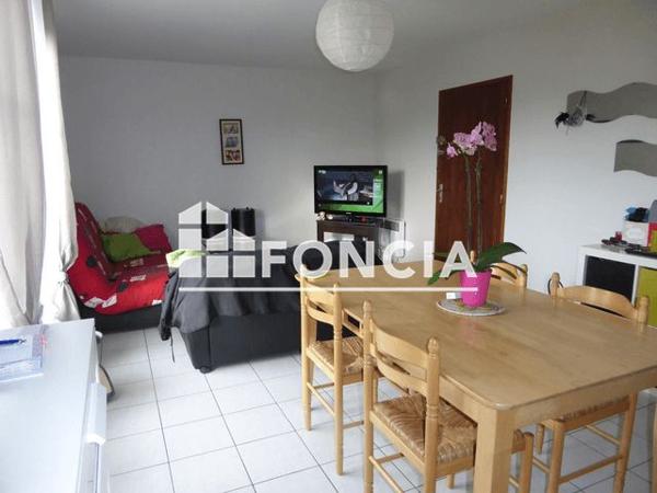 Location Appartement 3 pièces 70.23 m² - 4 ROQUET COURT FORET Parne Sur Roc 53260