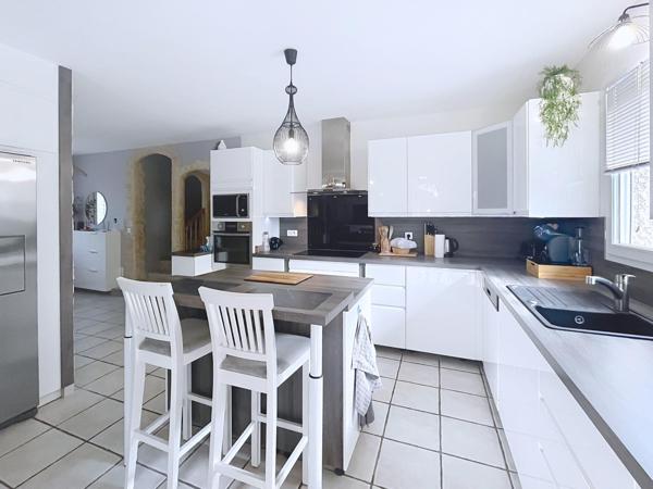 Maison 7 pièces 182 m2