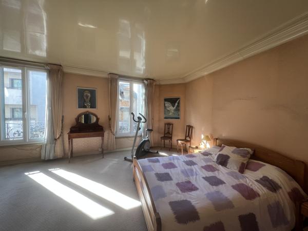 Maison 11 pièces - 270 m² Bien prestige