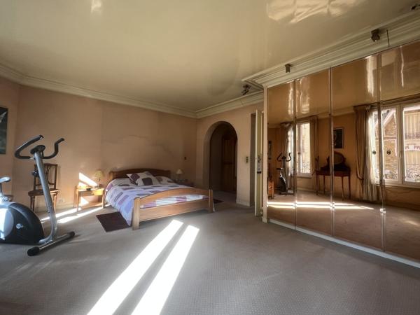 Maison 11 pièces - 270 m² Bien prestige