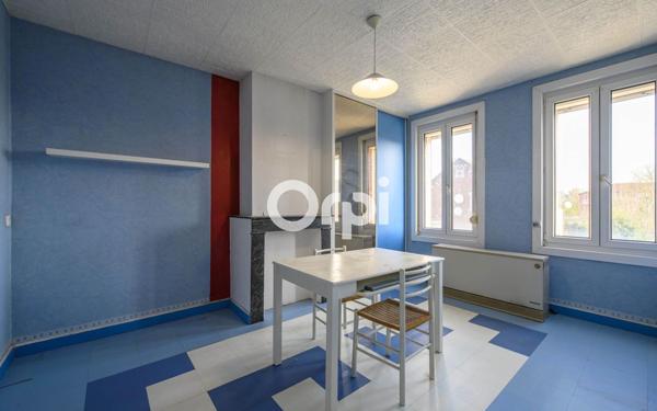 Maison à vendre    9 pièces • 274 m2 Sin-le-Noble