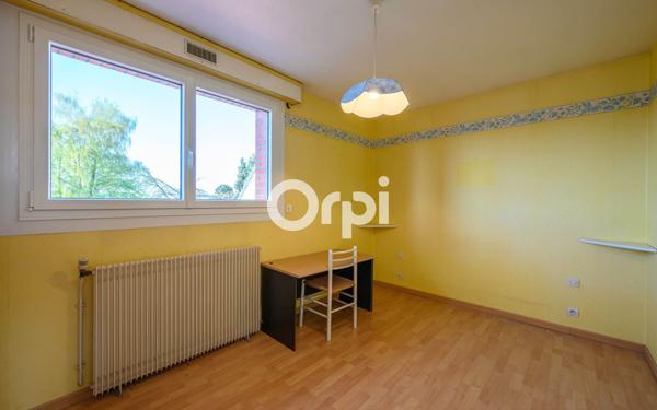 Maison à vendre    9 pièces • 274 m2 Sin-le-Noble