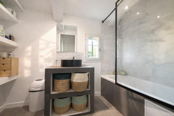 Maison 4 pièces - 100 m² Bien prestige