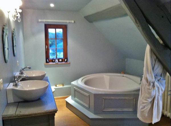 Maison à HONFLEUR, 14600 - 5 pièces 215m²