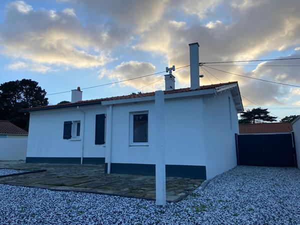 St Hilaire De Riez 3 logements (6 ch et 153 m2 au total) à 80 m de la forêt et 700 m du centre commercial