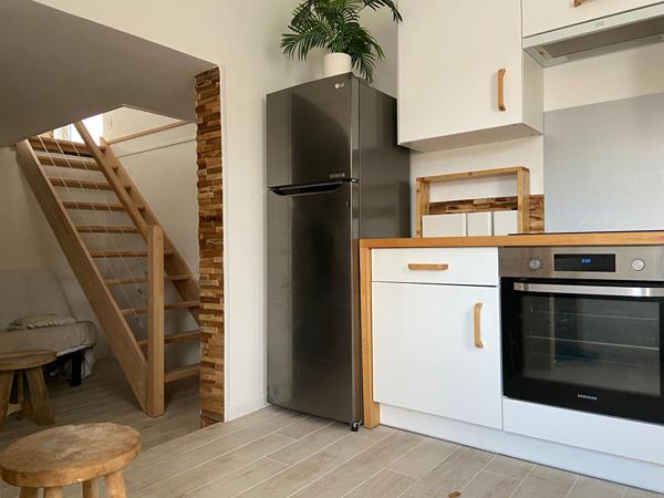 St Hilaire De Riez 3 logements (6 ch et 153 m2 au total) à 80 m de la forêt et 700 m du centre commercial