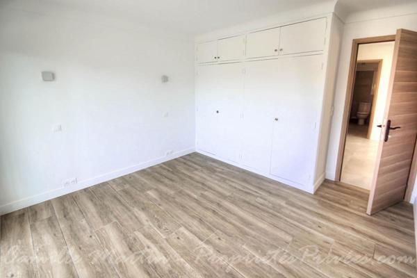 Agay plage - Appartement 3 pièce(s) 54 m2 avec place de parking