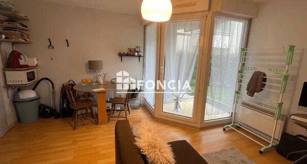 Location Studio 22.91 m² - Caen 14000