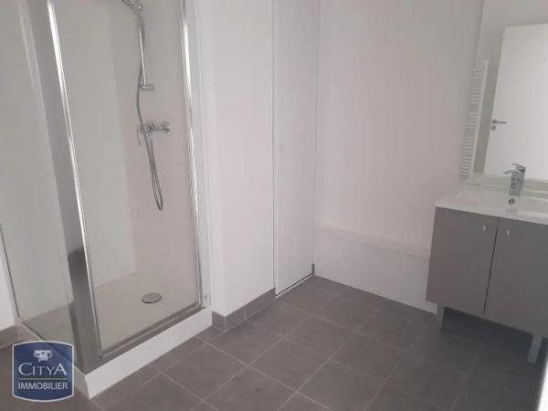 Appartement à louer 3 pièces 72.88m²