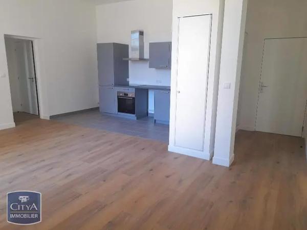 Appartement à louer 3 pièces 72.88m²