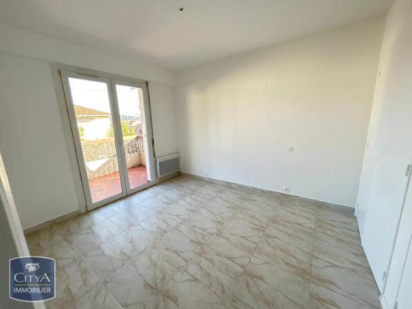 Appartement à louer 2 pièces 59.3m²