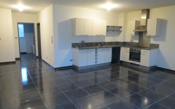 Appartement à vendre    3 pièces • 76,70 m2 Poulx