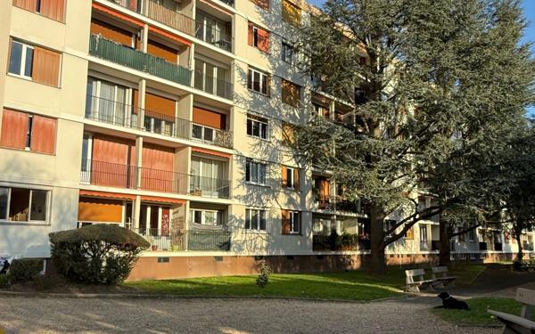 Appartement à louer    4 pièces • 70,12 m2 Vitry-sur-Seine