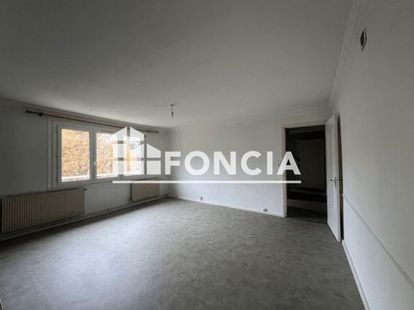 Location Appartement 2 pièces 62.6 m² - 16 CHEMIN DU BEAL Firminy 42700