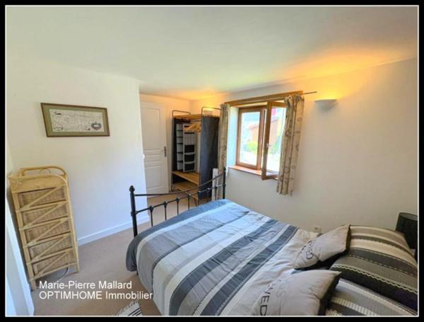 Magnifique propriété à la campagne à cinq minutes des commodités, sans vis à vis